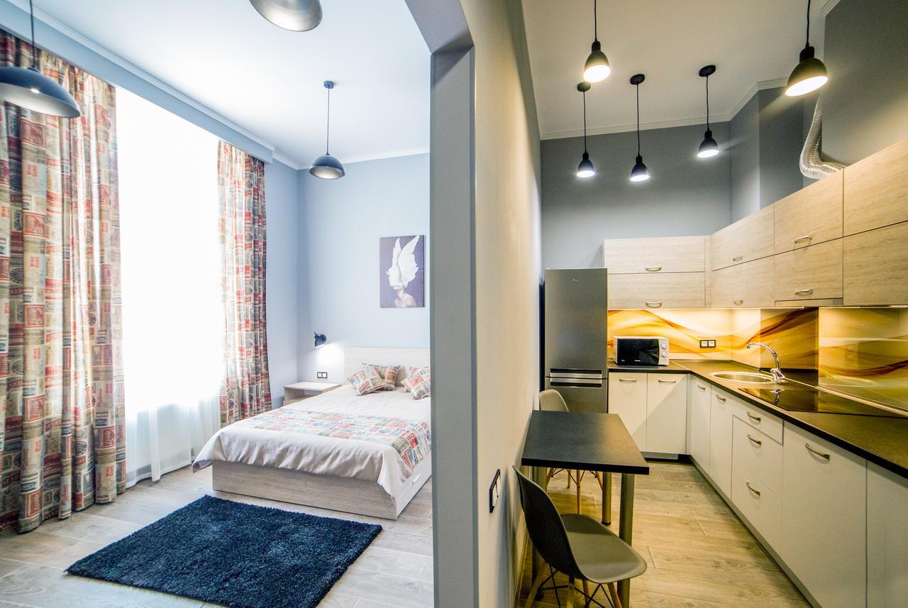 Apart Hotel On Rynok Square Lemberg Exterior foto