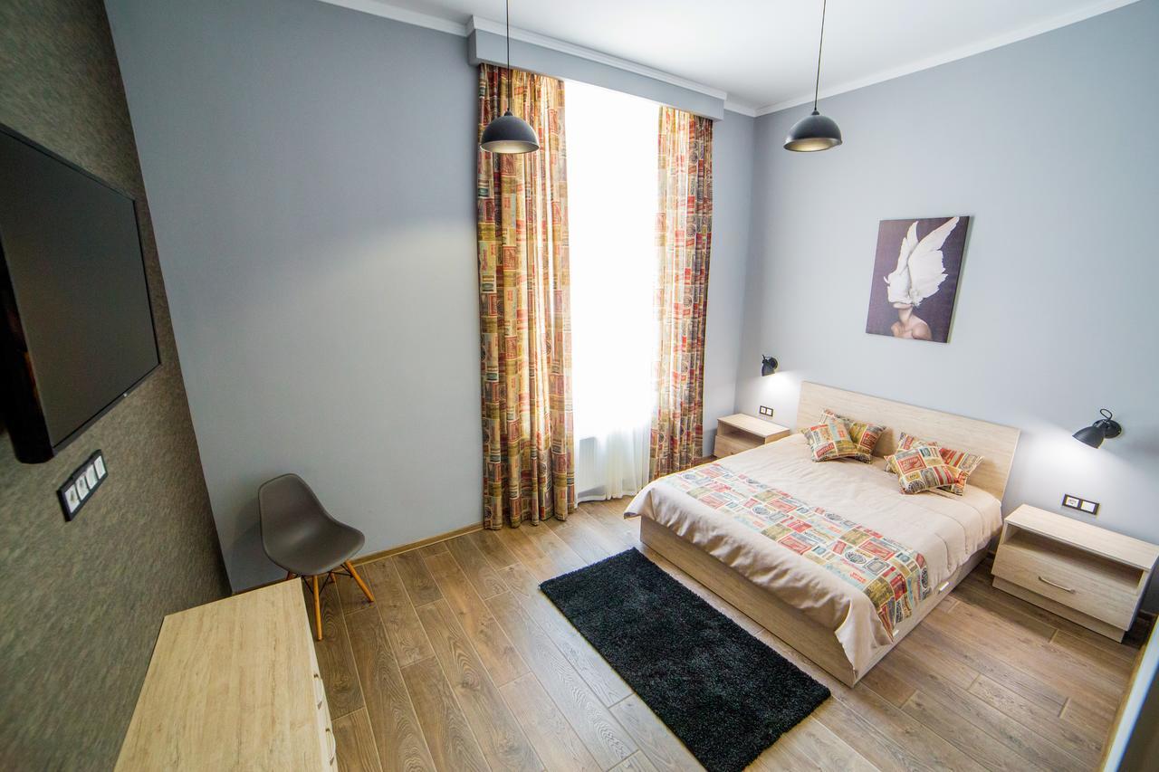 Apart Hotel On Rynok Square Lemberg Exterior foto