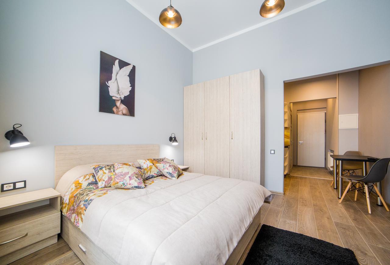 Apart Hotel On Rynok Square Lemberg Exterior foto