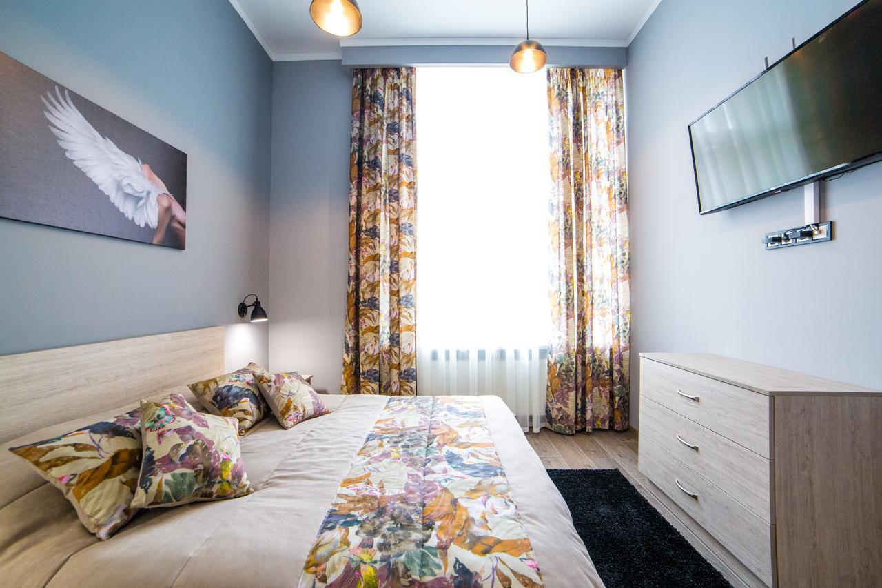 Apart Hotel On Rynok Square Lemberg Exterior foto